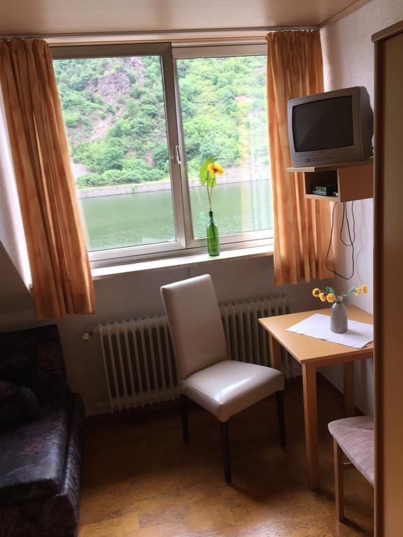 Pension Cafe-Braun Löf Zewnętrze zdjęcie